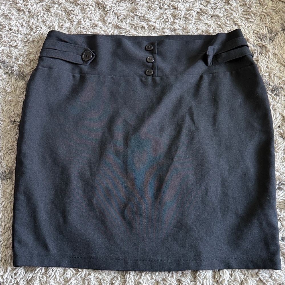 Dots Black Button-Front Pencil Skirt